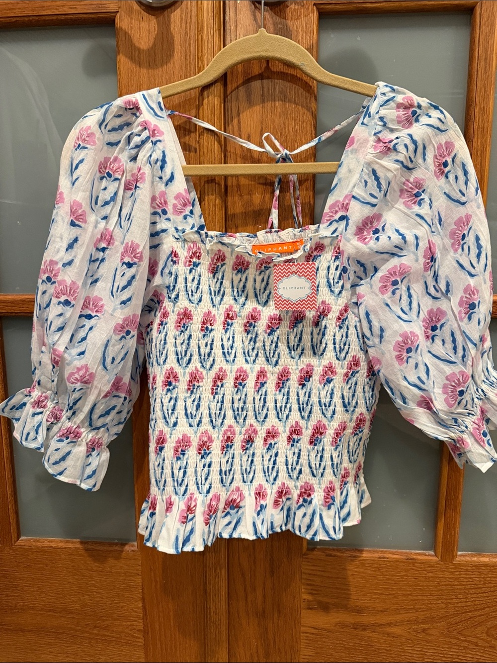 Oliphant White Crop Top with Pink & Blue Floral Print - Picture 4 of 9